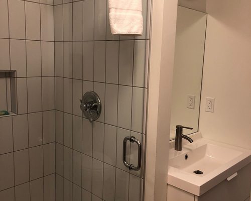 bathroom2