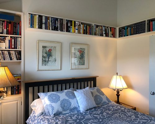 bed-and-books2