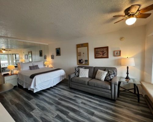 7E366B14-A2D9-4130-971C-ED33856A62BB